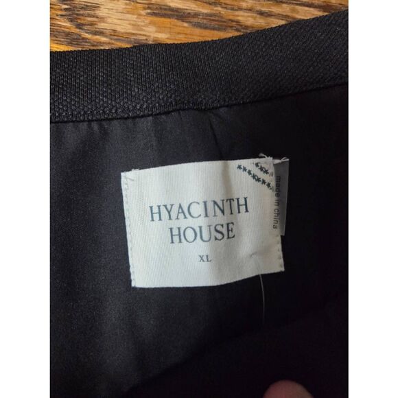 NWT Tuckernuck HYACINTH HOUSE Black Hallie Shorts Sz XL - Picture 2 of 4
